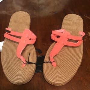 Pacific wave women’s. I’m in fashionable flip-flop